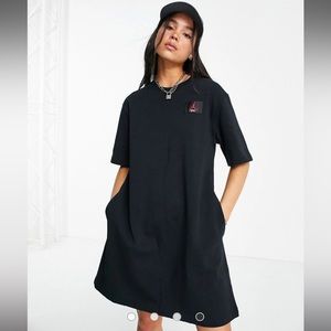 Jordan Statement Essential T-Shirt Dress
